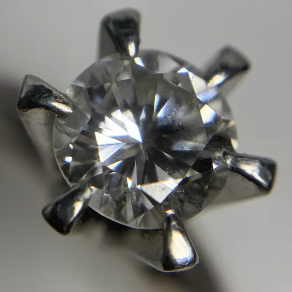 ダイヤ　1.02ct