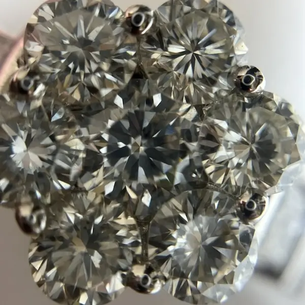 ダイヤ　2.05ct