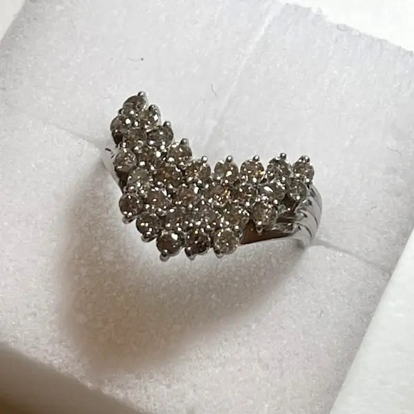 ダイヤ　1.05ct