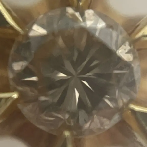 ダイヤ　0.22ct