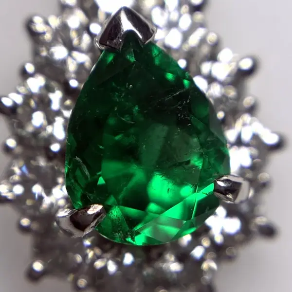 エメラルド　0.48ct