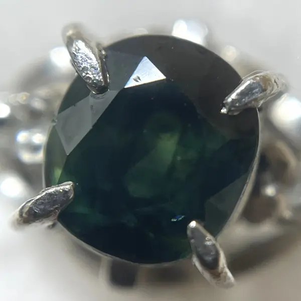 サファイア　1.28ct