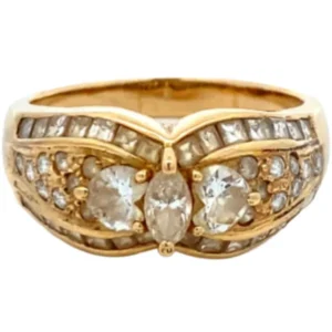 K18 ダイヤモンド リング 2.21ct 」の参考買取価格(相場) ｜ 宝石
