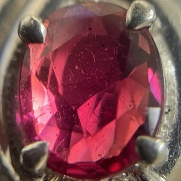 ルビー　0.61ct