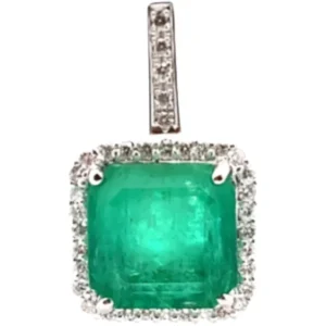 K18WG エメラルド・ダイヤモンド ネックレスペンダントトップ 8.25・0.61ct