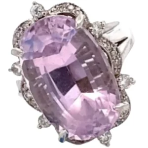 Pt･Pm900 クンツァイト・ダイヤモンド リング 13.94 ct D0.31 ct