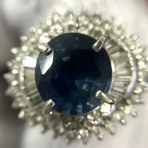 サファイア　2.04ct