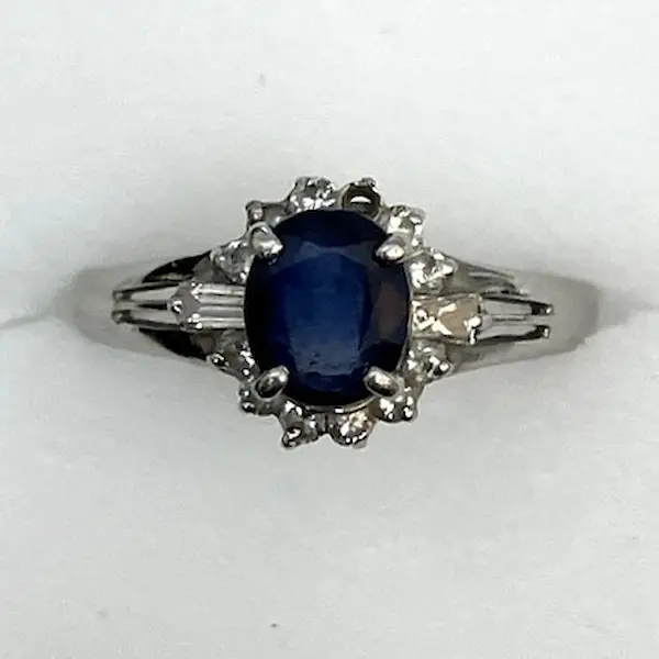 サファイア　1.04ct