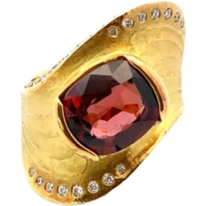 K18 スピネル・ダイヤモンド リング 3.815・0.396ct