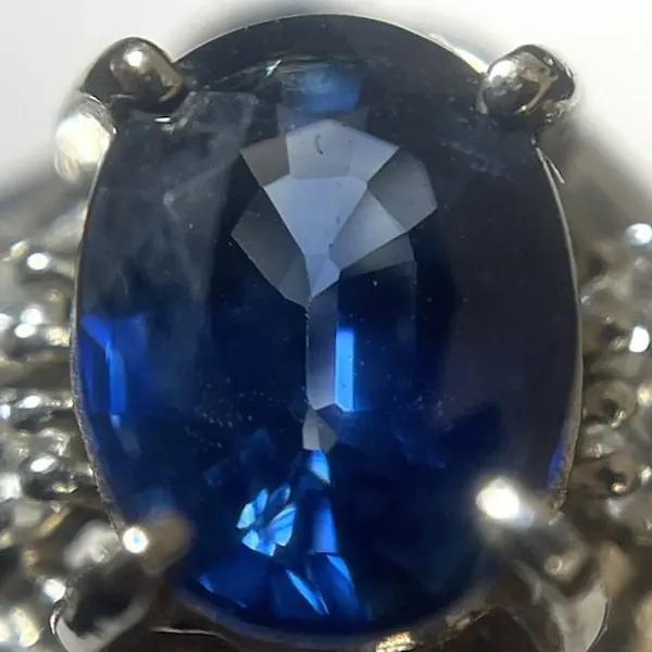 サファイア　0.926ct