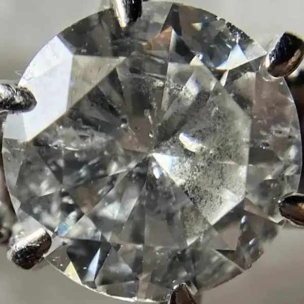 ダイヤ　0.92ct