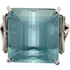 Pt・Pm900 アクアマリン・ダイヤモンド リング 15.26・0.41ct