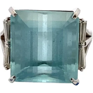 Pt・Pm900 アクアマリン・ダイヤモンド リング 15.26・0.41ct