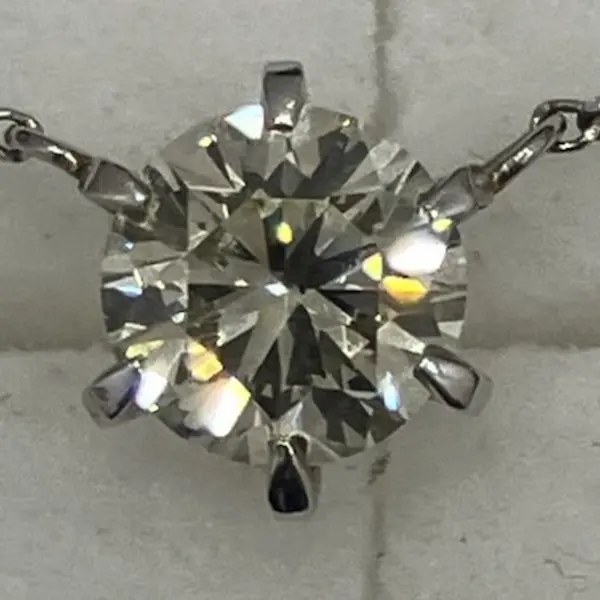 ダイヤ　1.008ct