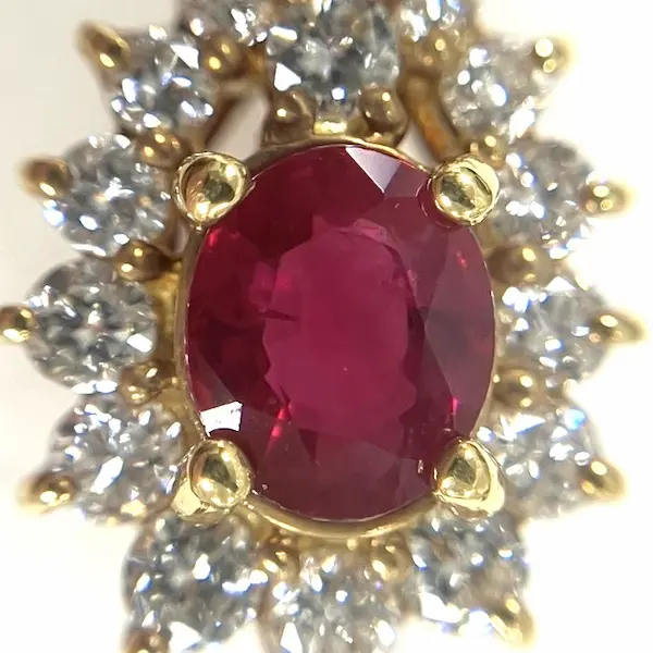 ルビー　0.66ct