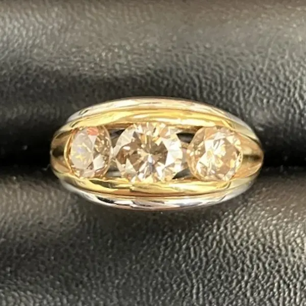ダイヤ　2.33ct