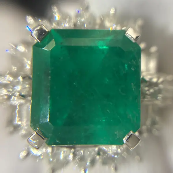 エメラルド　4.95ct