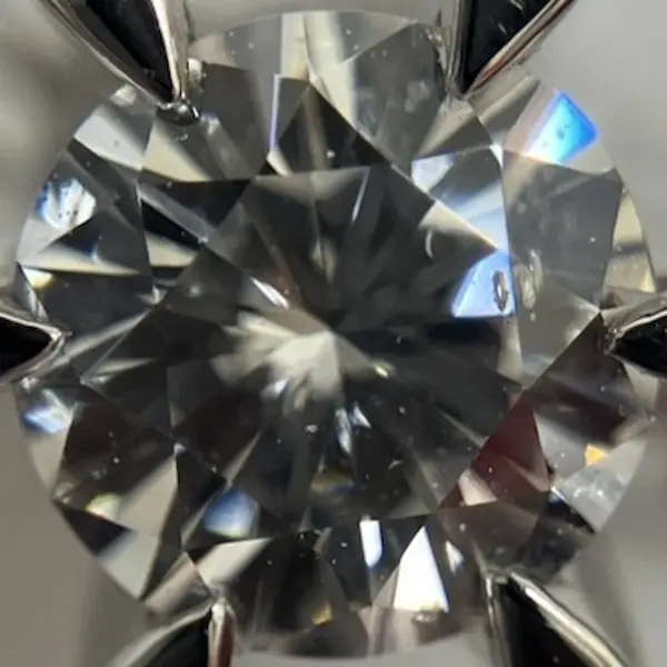 ダイヤ　0.394ct