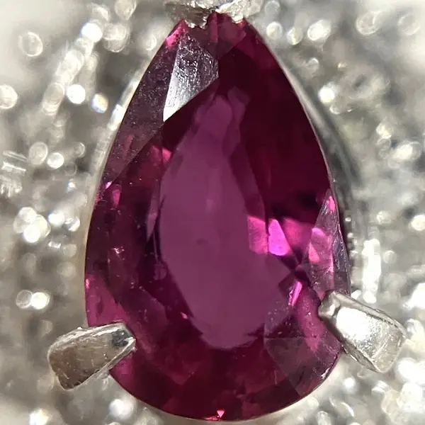 ルビー 　0.69ct
