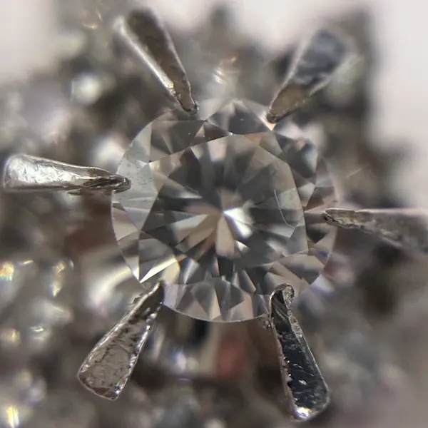 ダイヤ　0.22ct