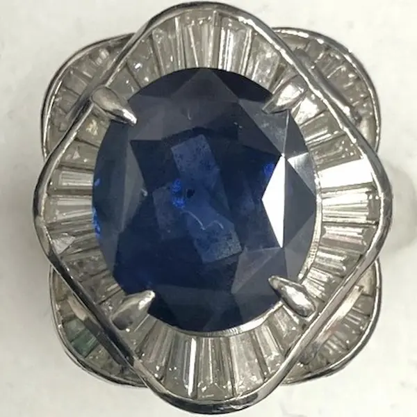 サファイア　6.75ct