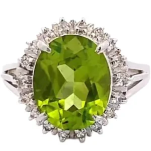 Pt・Pm900 ペリドット・ダイヤモンド 3.44・0.15ct
