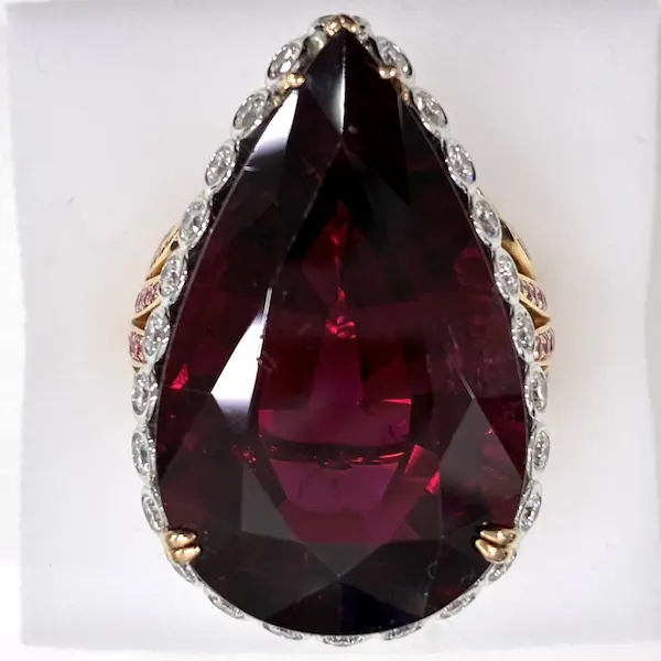 ルビー　44.43ct
