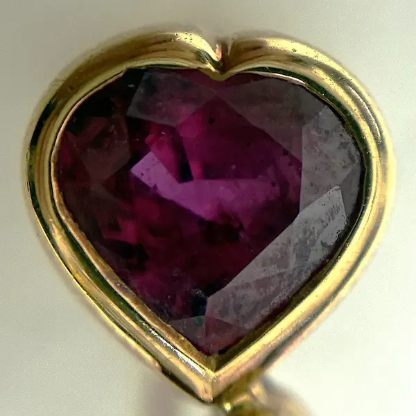 ルビー　1.07ct