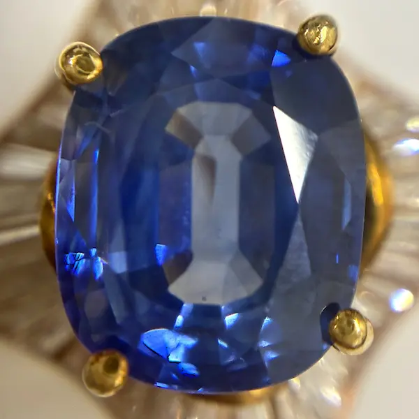 サファイア　2ct