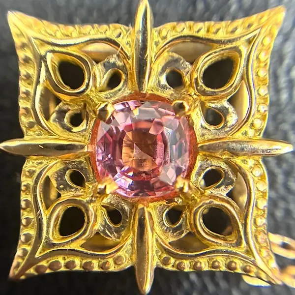 パパラチアサファイア　0.51ct