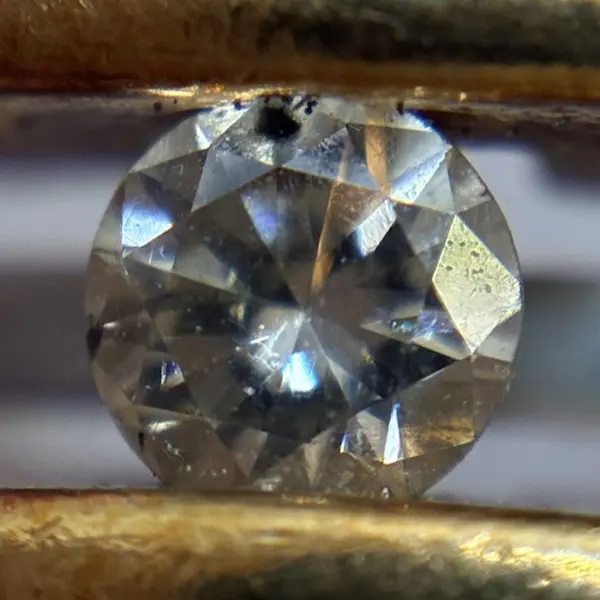 ダイヤ　0.11ct