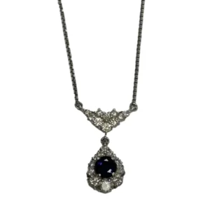 青石・メレダイヤ付ネックレス