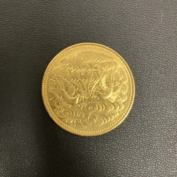 天皇陛下御在位60年記念10万円金貨