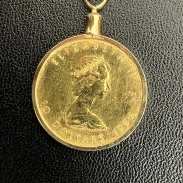 メイプルリーフ金貨　ネックレス