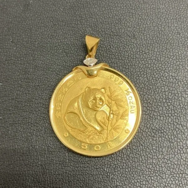 中国　パンダ金貨　ペンダントトップ