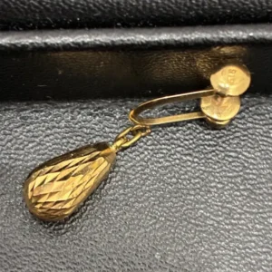 K18　ピアス　1.8g