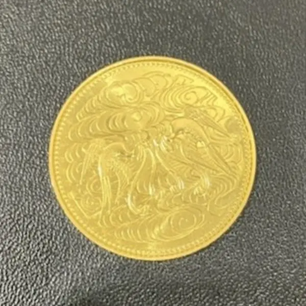 天皇陛下御在位60年記念10万円金貨