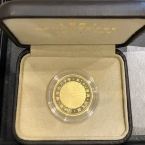 天皇陛下御在位60年記念10万円金貨
