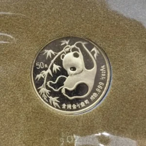 K24　パンダ金貨　1/2oz　15.5g