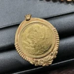 K18　天皇陛下御在位60年記念金貨　ペンダントトップ　9.8g