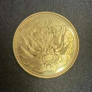 天皇陛下御在位60年記念10万円金貨