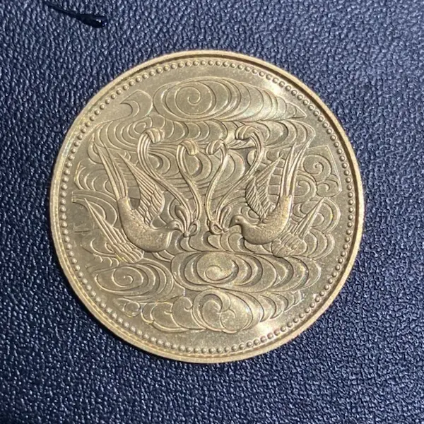 天皇陛下御在位60年記念10万円金貨