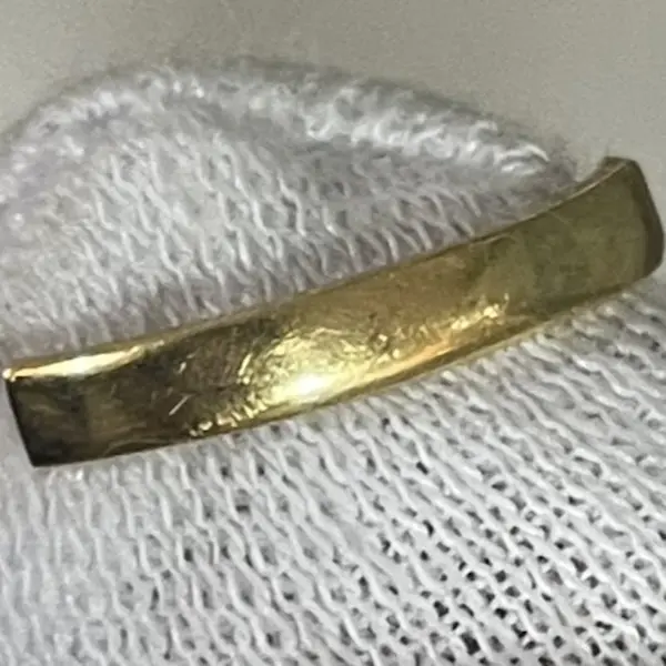 K8　金の欠片　0.6g