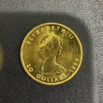 K24　メイプルリーフ金貨　1/2oz　15.5g