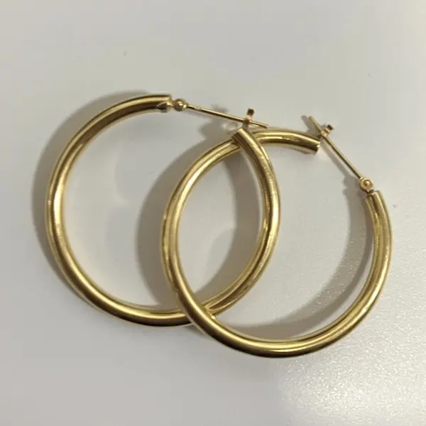 K18　ピアス　3.58g