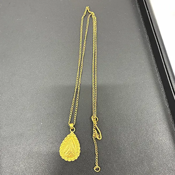 K18　ネックレス　18.8g