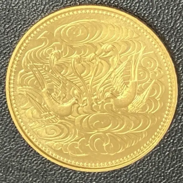 天皇陛下御在位60年記念10万円金貨