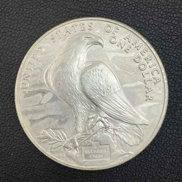 SV900　ロサンゼルスオリンピック記念銀貨