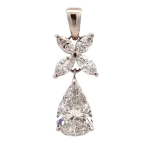 プラチナ900 (Pt900)<br>ダイヤペンダントトップ