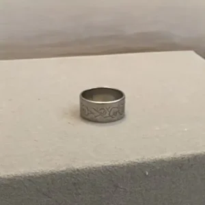 Pt900　リング　6.8g